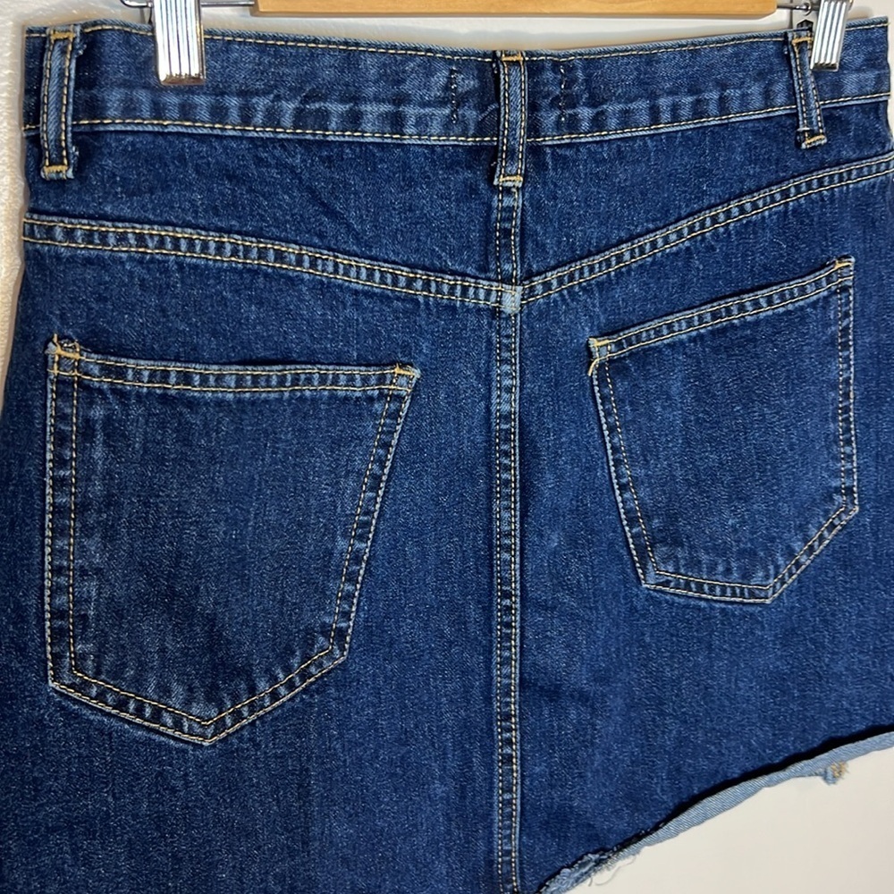 Forever 21 Denim Button-Front Skirt EUC Like New! - Picture 8 of 9